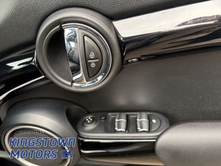 2015 MINI Cooper - thumbnail 10