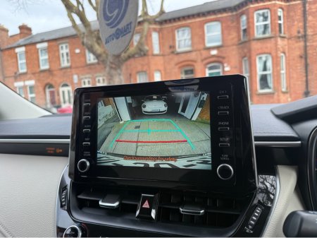 2021 Toyota Corolla - thumbnail 16