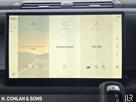 2025 Land Rover Defender 110 PHEV X-DYNAMIC HSE *MAIN LAND ROVER DEALER* €115,950 thumbnail