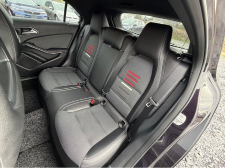 2016 Mercedes-Benz A Class - thumbnail 23