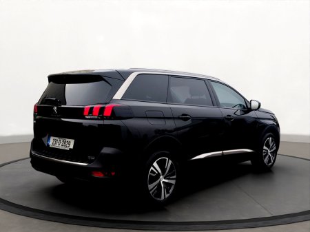 2023 Peugeot 5008 - thumbnail 6