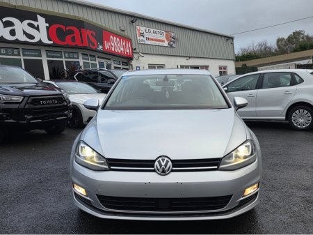 2015 Volkswagen Golf 1.2 TSI COMFORTLINE - REVERSE CAMERA - MULTIFUNCTION STEERINE WHEEL ALLOYS LOW TAX BAND €12,950 thumbnail