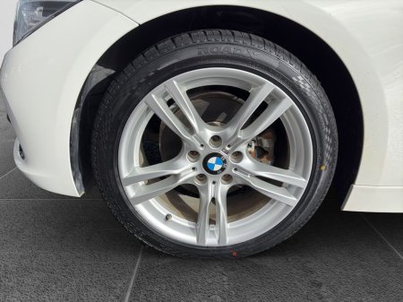 2016 BMW 3 Series "All the space you need… with the drive you actually want" €18,888 thumbnail