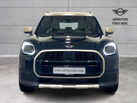2025 MINI Countryman C €44,950 thumbnail