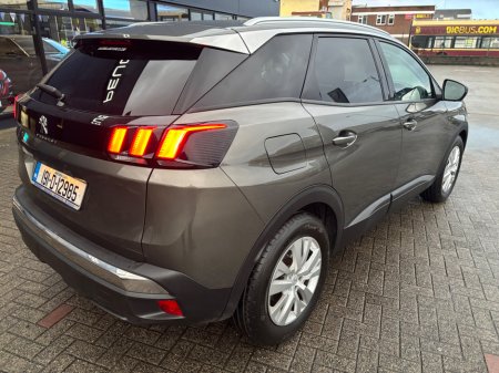 2019 Peugeot 3008 1.5 BlueHDi 130bhp Active €14,950 thumbnail