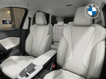 2026 BMW X1 xDrive25e xLine €58,012 thumbnail