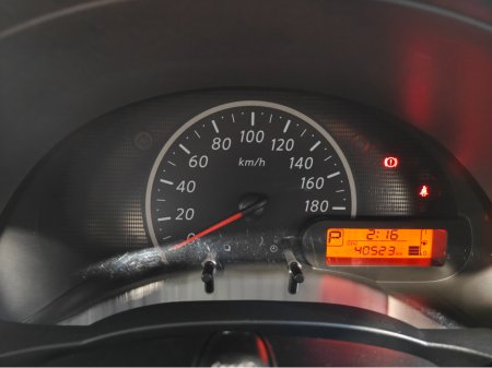 2018 Nissan Micra - thumbnail 9