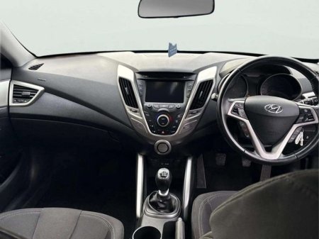 2013 Hyundai Veloster  €5,895 thumbnail