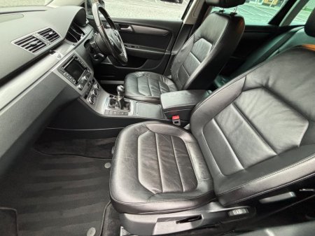 2014 Volkswagen Passat - thumbnail 31