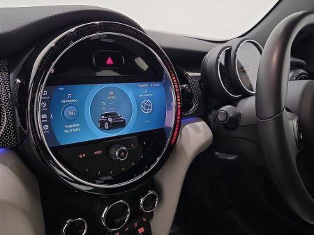 2022 MINI Hatch - thumbnail 8