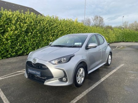 2025 Toyota Yaris - thumbnail 19