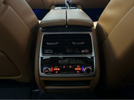 2017 BMW 7 Series €27950! 2017 BMW 740E IPERFORMANCE M-SPORT 2.0 AUTOMATIC / CRUISE CONTROL / 360° PARKING CAMERA / ELECTRIC MEMORY MASSAGING & HEATED SEATS / PADDLE SHIFTERS / PANORAMIC SUNROOF / HEATED REAR SEATS €27,950 thumbnail