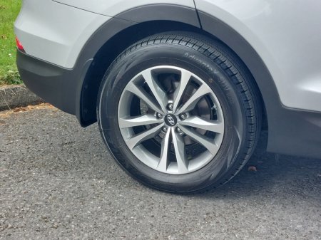 2016 Hyundai Santa Fe 2.2 CRDi 4WD Premium Auto €19,990 thumbnail