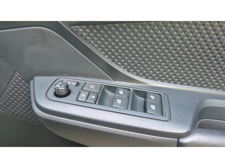 2019 Toyota C-HR - thumbnail 18