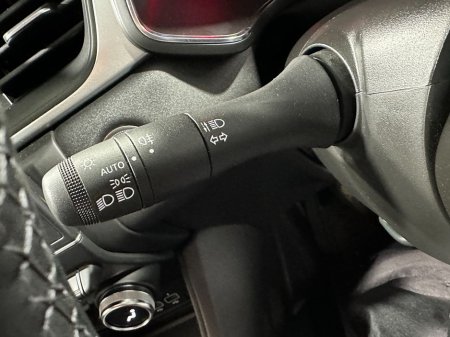 2022 Renault Captur Iconic Edition 1.0 Petrol 222 €20,750 thumbnail