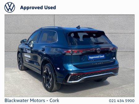 2025 Volkswagen Tiguan - thumbnail 3