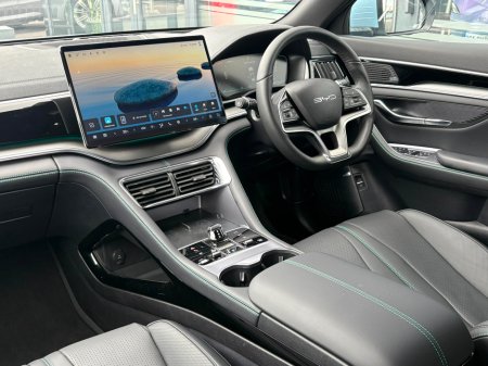 2025 BYD Seal U - thumbnail 8