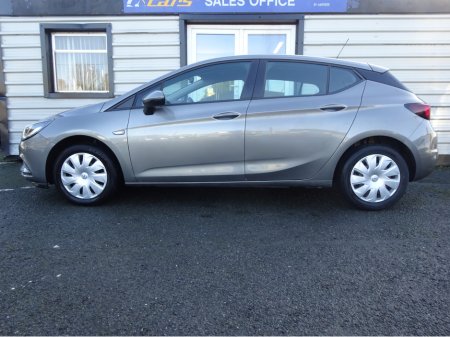 2016 Opel Astra E 1.6 CDTI 110PS 5 DOOR KEY 137 €6,950 thumbnail