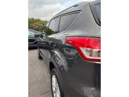 2016 Ford Kuga 2.0TDCI 120PS Titanium €12,000 thumbnail