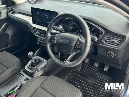 2024 Ford Focus 1.0L EcoBoost 125PS Titanium €28,495 thumbnail