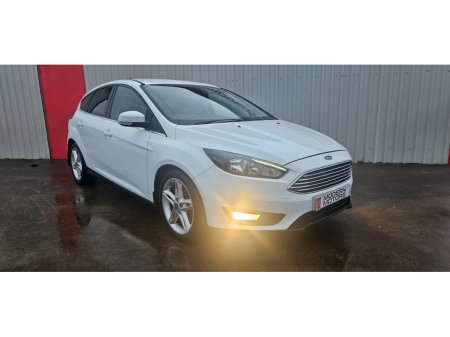 2016 Ford Focus ZETEC APPEARANCE PACK 1.0 ECO 100BHP LOW MILES €8,950 thumbnail