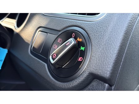 2016 Volkswagen Polo - thumbnail 3