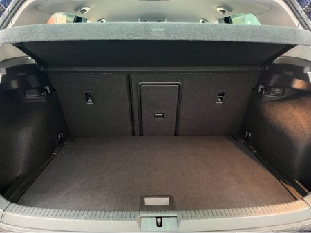 2019 Volkswagen Golf - thumbnail 7