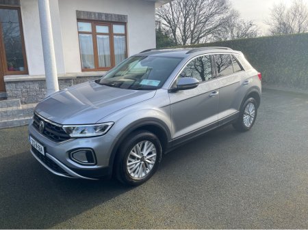 2023 Volkswagen T-Roc LIFE 1.0 TSI MANUAL 6SPEED FWD 110HP 5