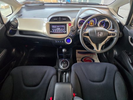 2013 Honda Fit GP1 CVT HYBRID 5DR AUTO DAA-GP1 €5,950 thumbnail