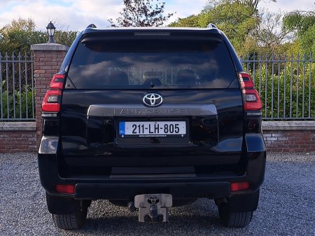 2021 Toyota Landcruiser - photo 6