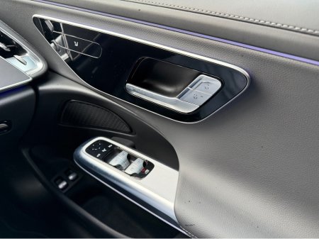 2024 Mercedes-Benz E Class STUNNING LOOKING URBAN EDITION HYBRID PHEV//STUNNING IN ALPINE GREY//VERY LOW MILEAGE//SIMI AND AA DEALER €68,950 thumbnail