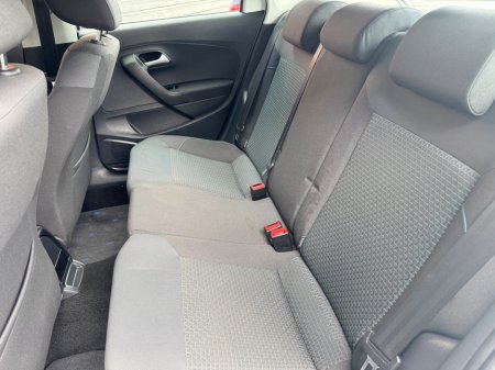 2016 Volkswagen Polo - thumbnail 13