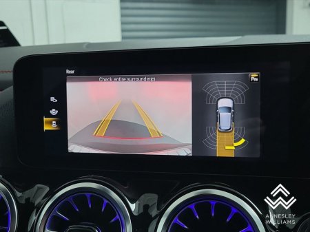 2021 Mercedes-Benz EQA EQA250 AMG Line 66.5 kWh €32,950 thumbnail