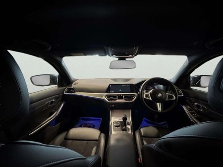 2023 BMW 3 Series - thumbnail 2