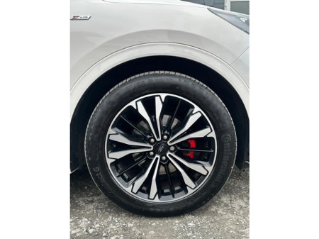 2022 Ford Kuga ST-LINE X EDITION EC 2022 €28,995 thumbnail