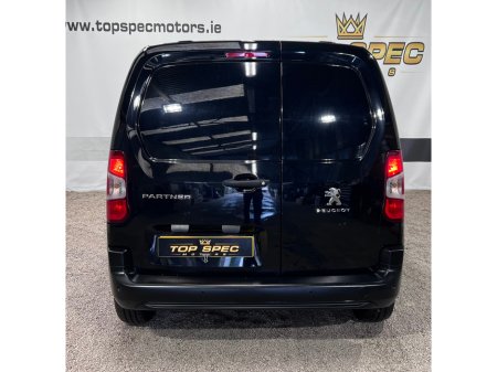 2021 Peugeot Partner PROFESSIONAL L1 B €13,800