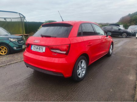 2017 Audi A1 - thumbnail 4