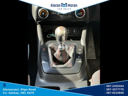 2019 Ford Focus - thumbnail 18