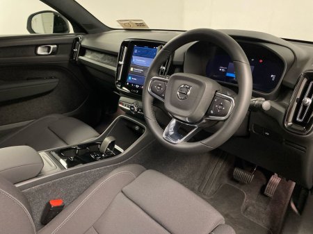 2026 Volvo EC40 - thumbnail 9