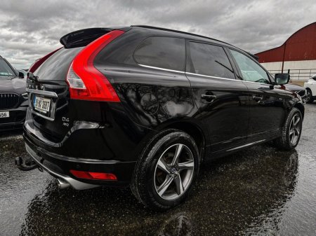2015 Volvo XC60 - thumbnail 4