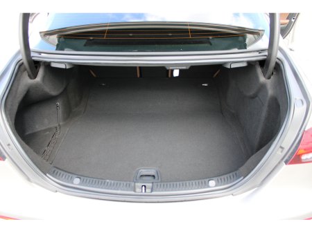 2022 Mercedes-Benz E Class - thumbnail 13