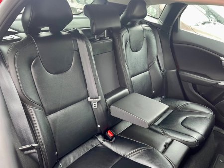 2016 Volvo V40 - thumbnail 20