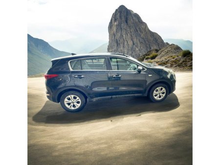 2016 Kia Sportage - thumbnail 3