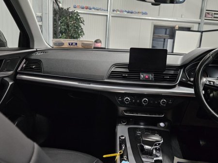 2020 Audi Q5 40TDI S-Tronic quattro SE €32,950 thumbnail