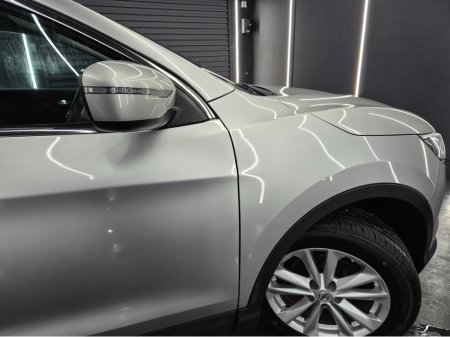 2015 Nissan Qashqai 1.5 DCI ACENTA SMART V VISION 110PS 5DR €9,950 thumbnail