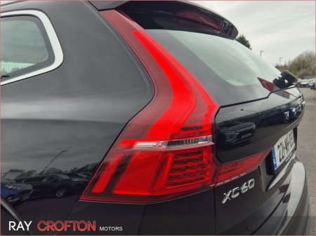 2022 Volvo XC60 - thumbnail 15