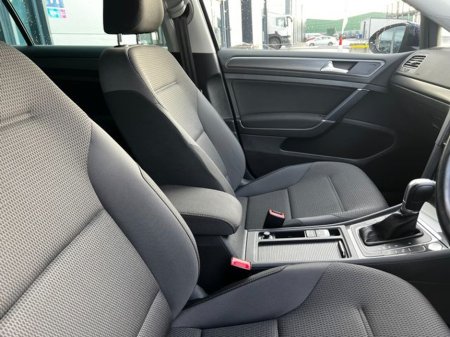 2019 Volkswagen Golf - thumbnail 27