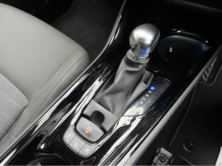 2020 Toyota C-HR - thumbnail 14