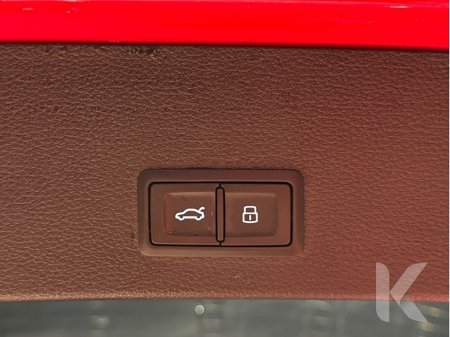 2019 Audi Q2 1.0 TFSI PETROL AUTO - HEATED SEATS - PARKING SENSORS/REVERSING CAMERA - ELECTRIC TAILGATE €22,450 thumbnail