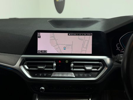 2020 BMW 3 Series 330E M SPORT €27,990 thumbnail